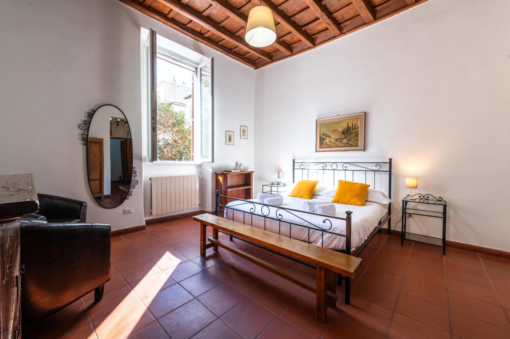 San Calisto Apartment Rom
